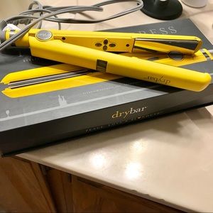 Drybar Flat Iron